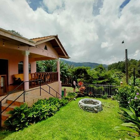 Agartha Mountain Retreat Hostel Boquete Kültér fotó